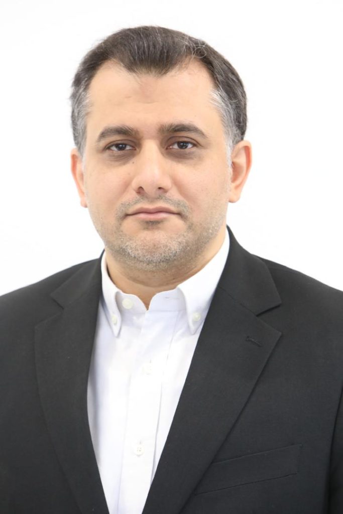 آقای سید علی اکبر هاشمی/ پدر سیدرضا هاشمی/ کارشناس ارشد برق دبستان شهید فخرایی بوشهر